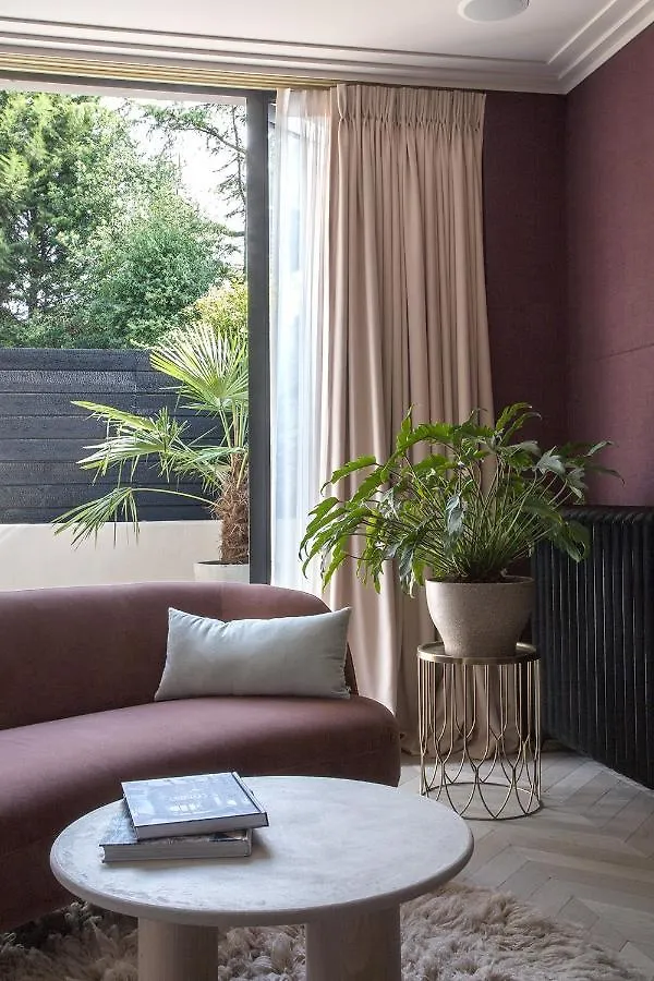 Studio Penelope Hometel Antwerpen Bed & Breakfast